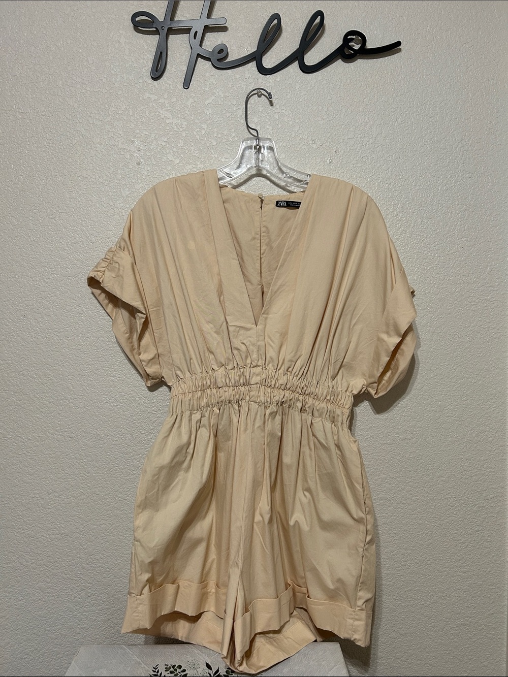 EUC Zara Beige plunge Neck Short Romper